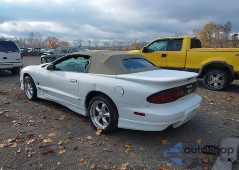2000 Pontiac Firebird z USA, uszkodzony, nr VIN 2G2FS32K8Y2154927